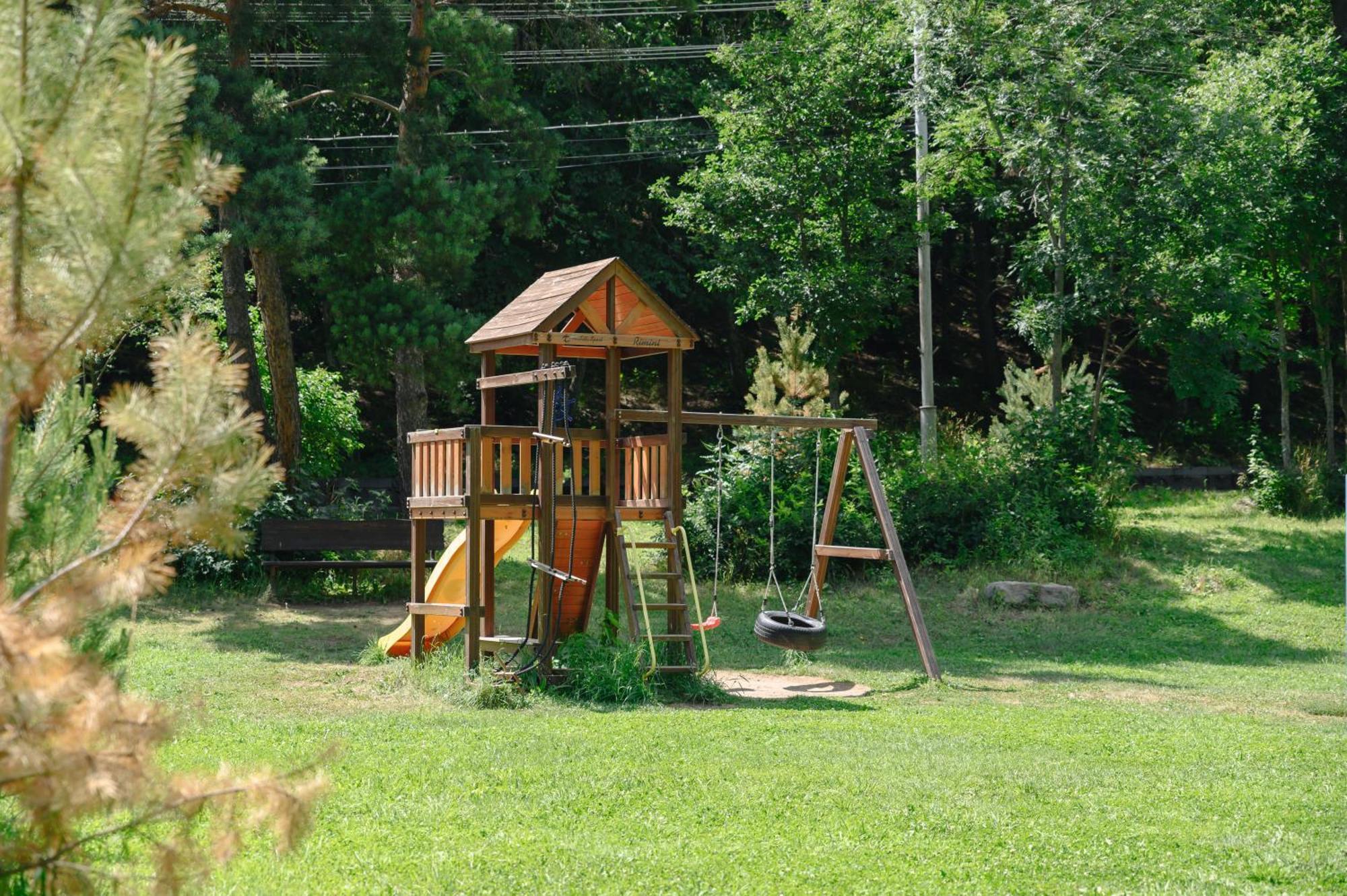 Apricot Aghveran Resort Exterior photo