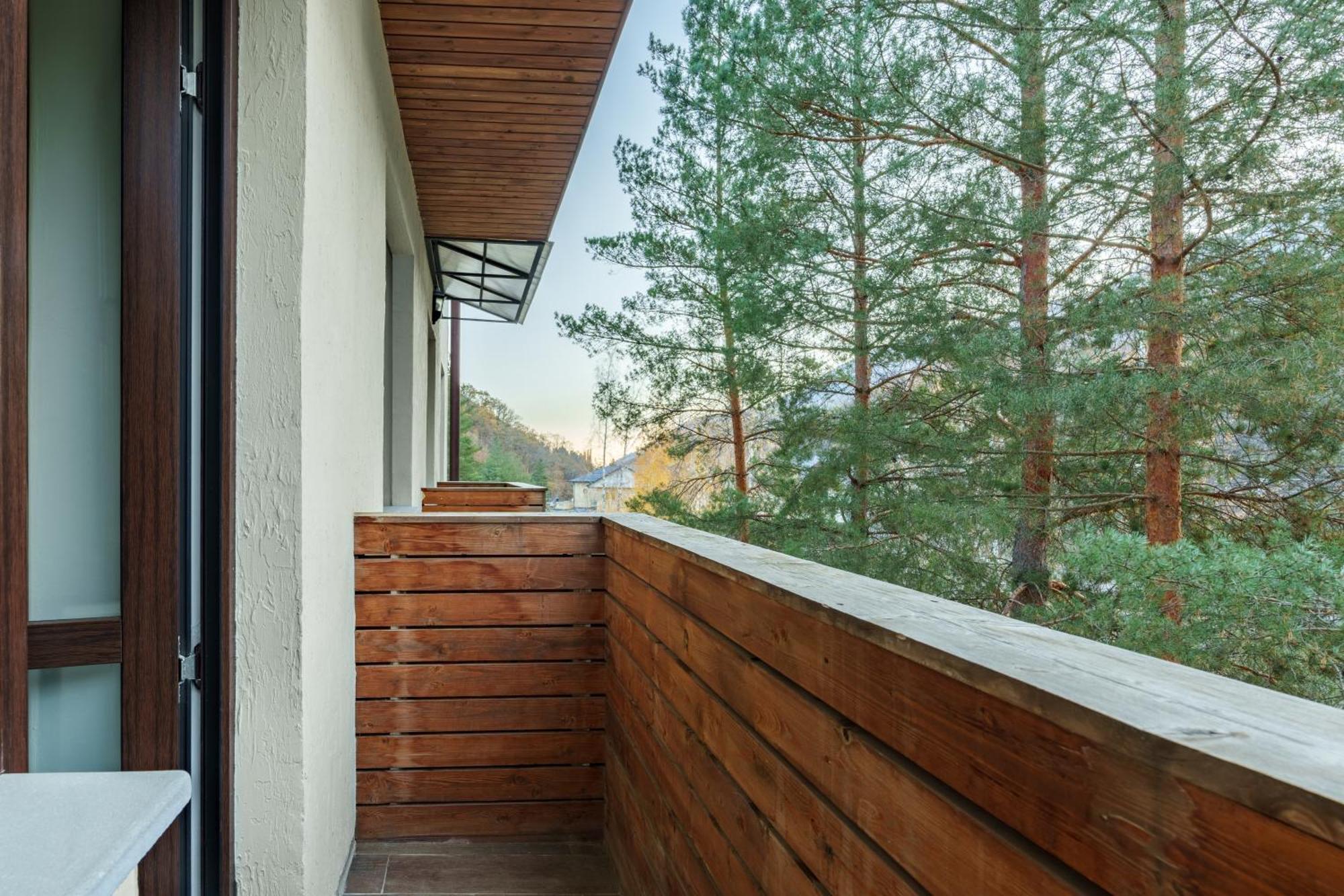 Apricot Aghveran Resort Exterior photo