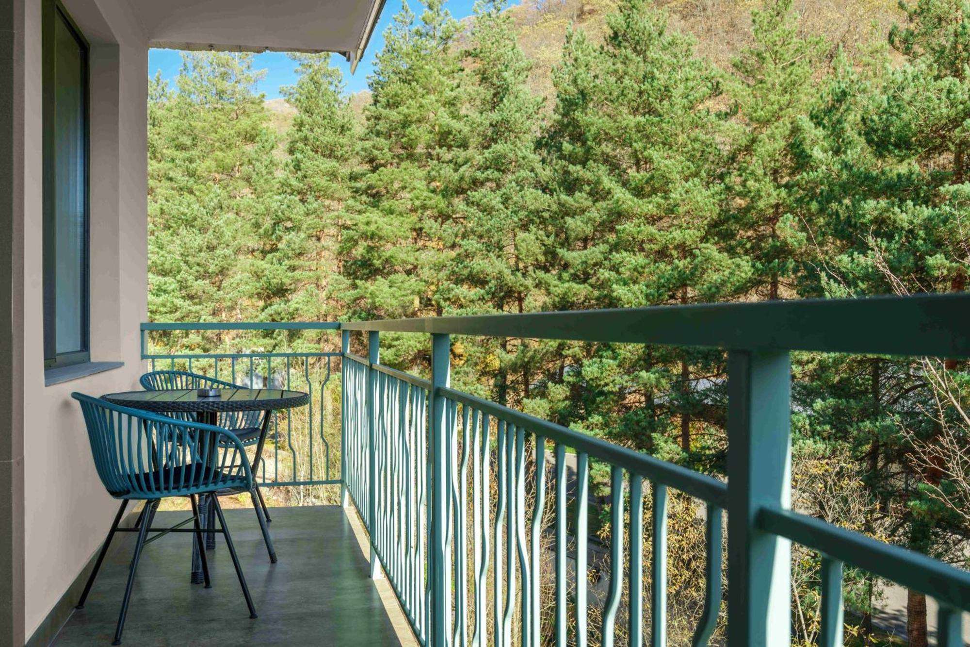 Apricot Aghveran Resort Exterior photo